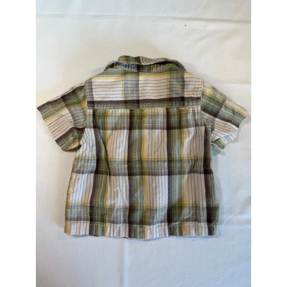 Old Navy Boy's 12-18M‎ Green Plaid Short Sleeve Button Down Shirt Short Sleeve